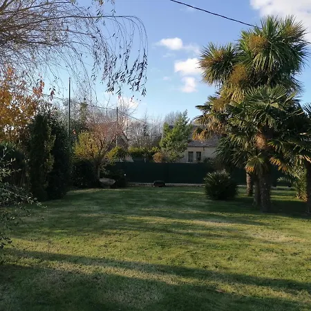 Maison Arromanches: Spacious 5-Bedroom with Garden, Near Beach Tracy-sur-Mer Exterior photo